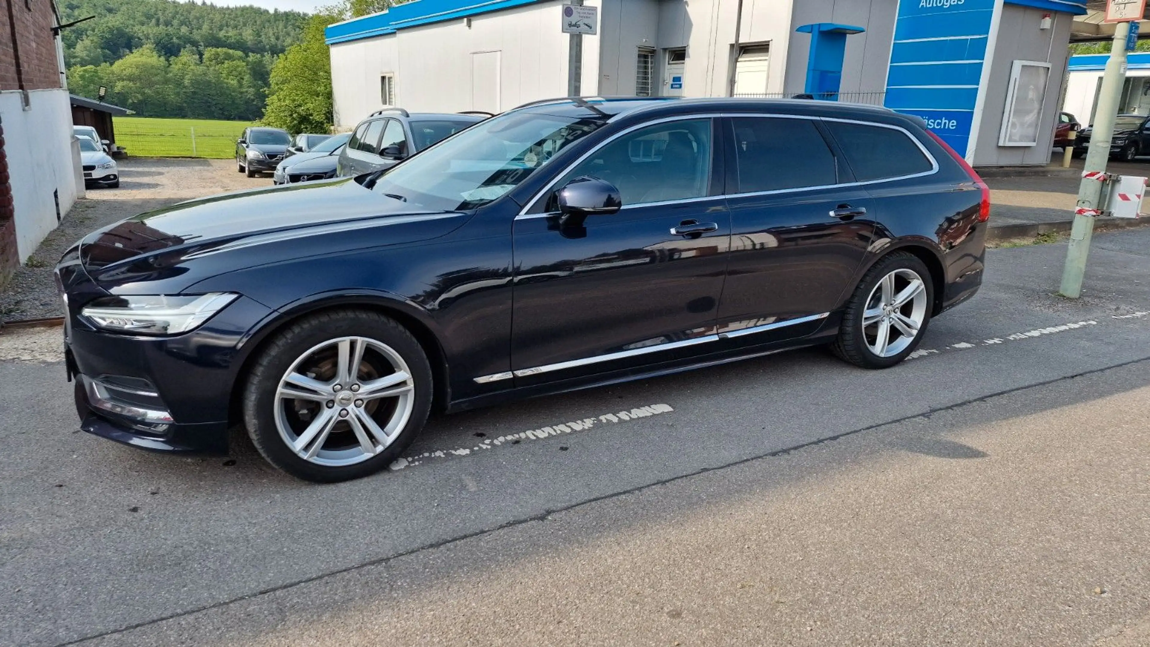 Volvo V90 Kombi Inscription-Navi-Leder-Automatik — photo 5