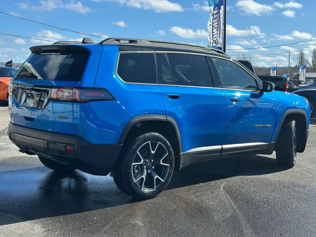 Jeep Cherokee снимка Jeep Cherokee