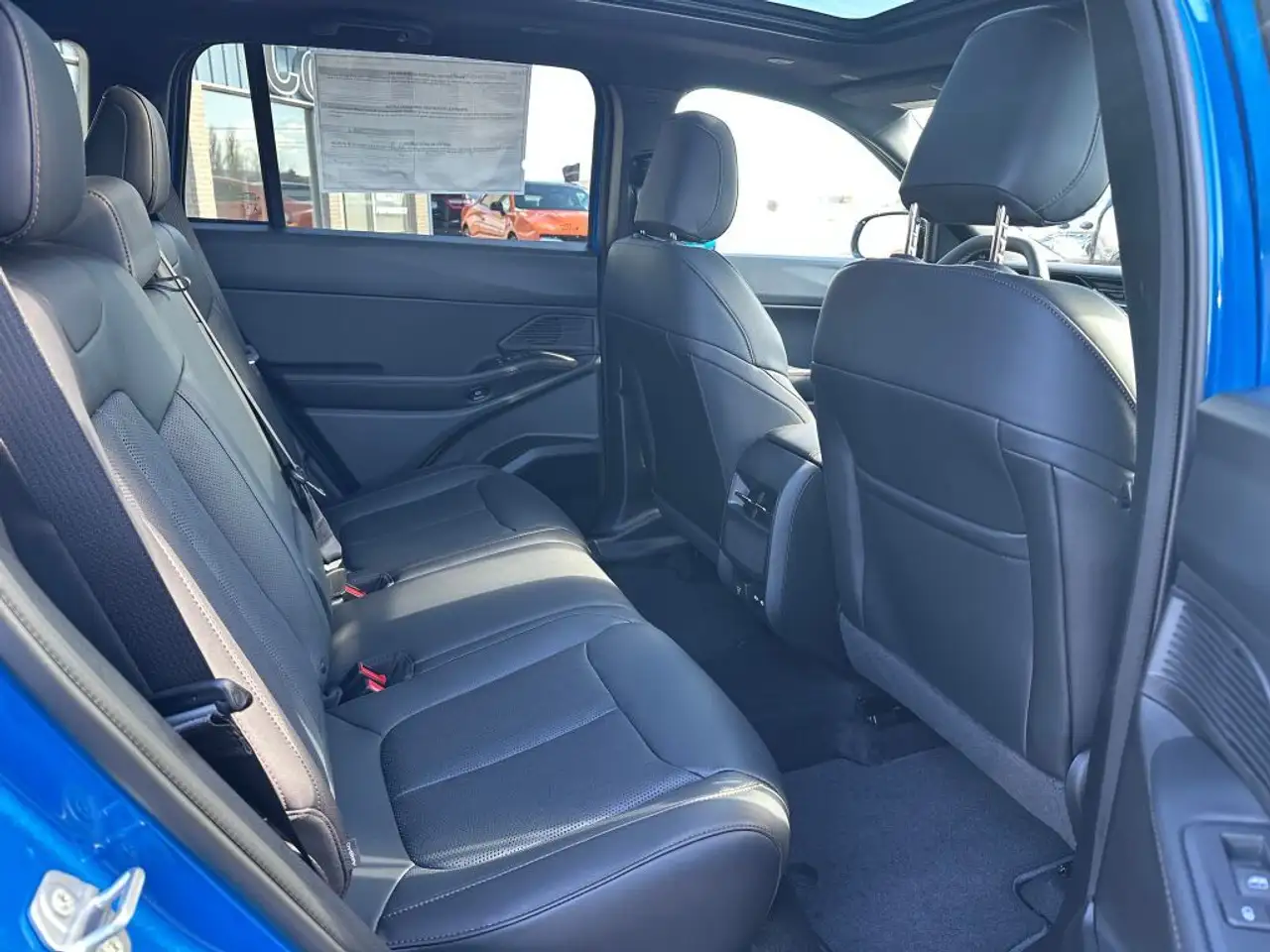 Jeep Cherokee снимка Jeep Cherokee