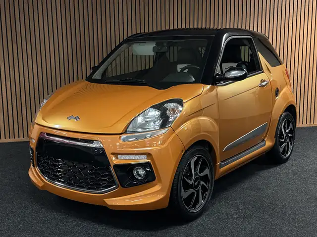 Ligier JS 50 Luxe 9230 km !! Bi-Color-Ausführung