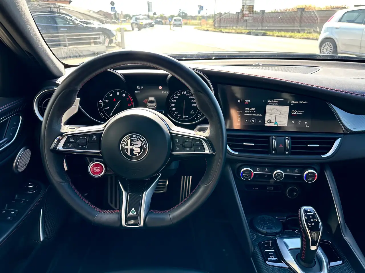 Alfa Romeo Giulia 2021 — фото 10