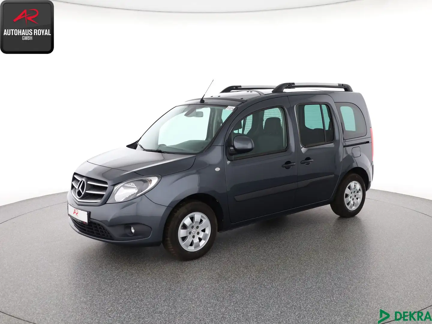 Mercedes-Benz Citan Citan Tourer 111 CDI PANORAMA,NAVI,KAMERA,SITZHZ Grau - 1