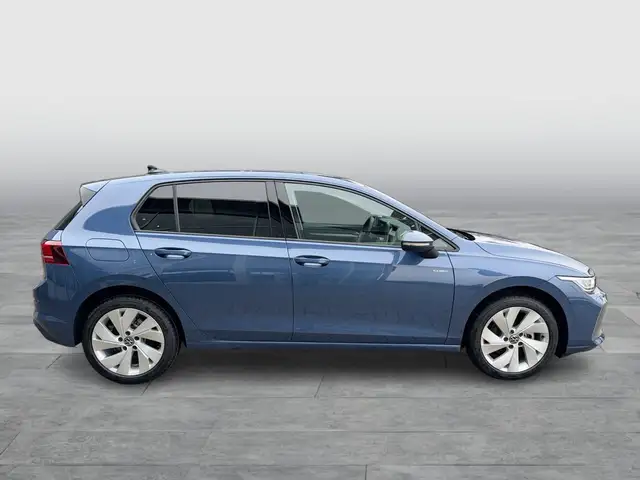 Volkswagen Golf view 6
