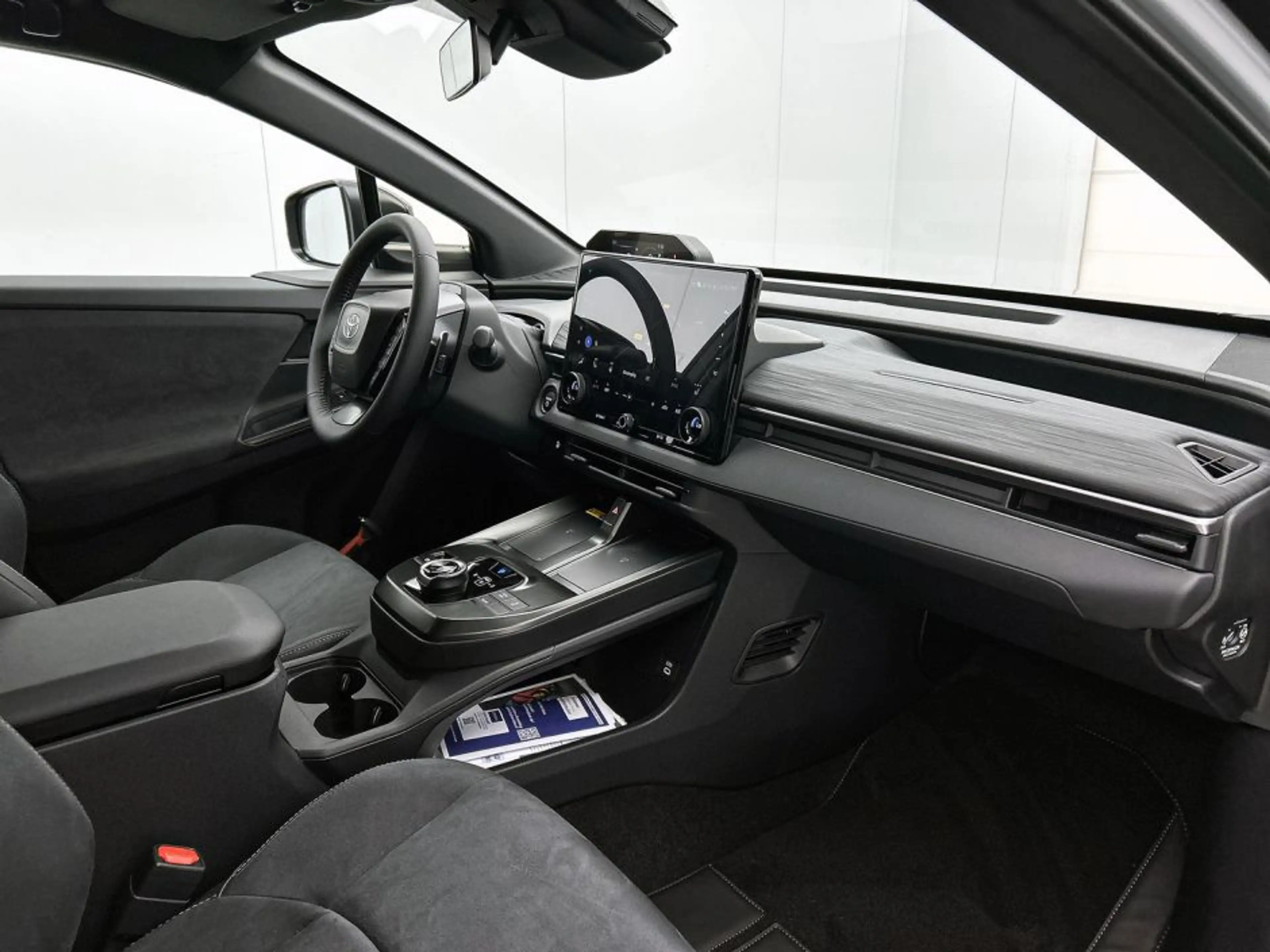 Toyota C-HR+ Executive AWD 77 kWh | Pano | JBL | Navigatie | St — photo 5