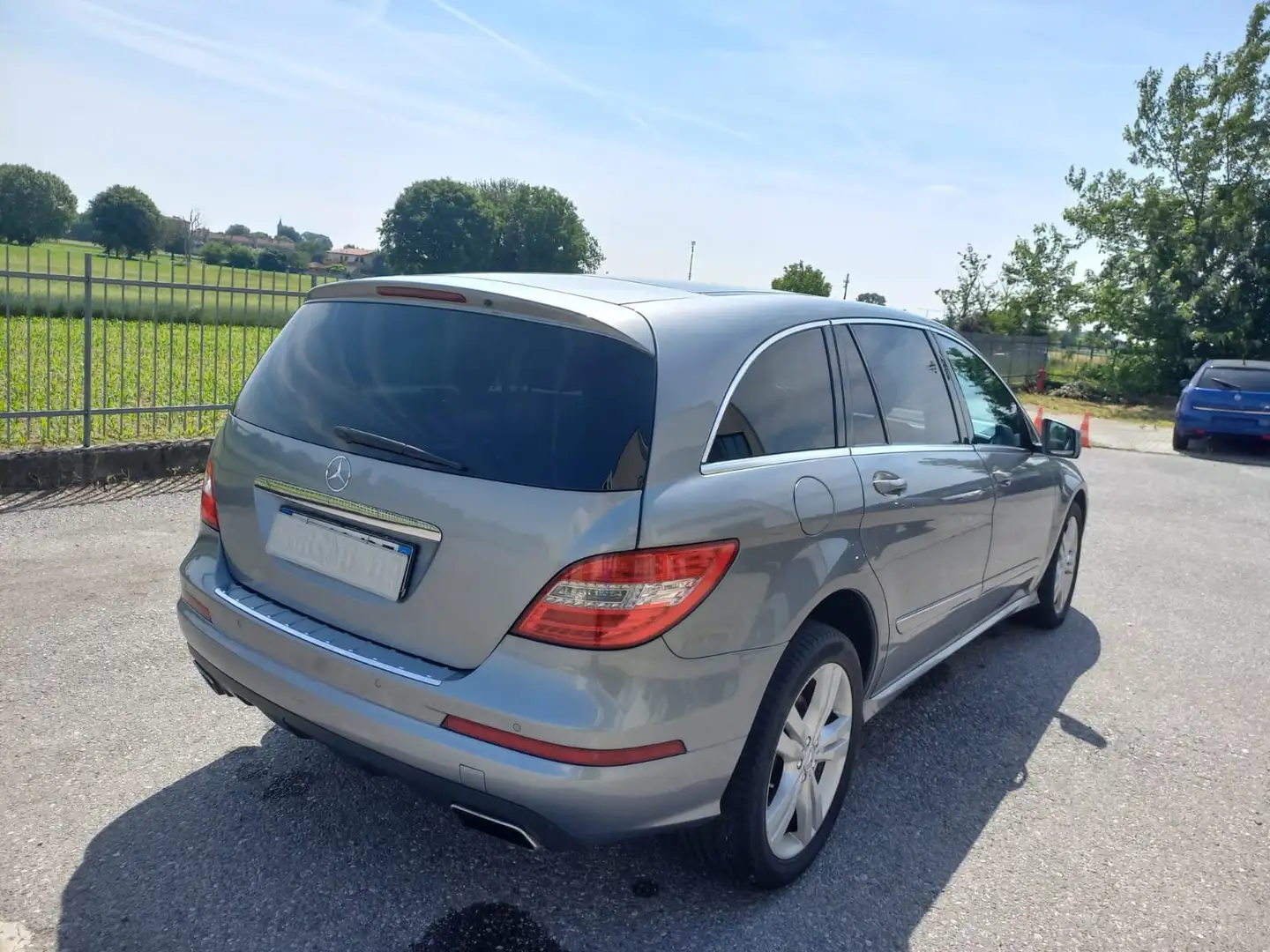 Mercedes-Benz R 350 W251, 7 posti Gris - 2