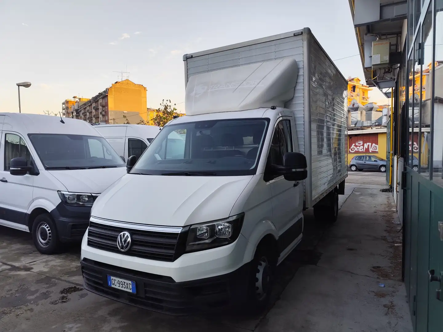 Volkswagen Crafter Crafter 2.0 177 cv GEMELLATO CON SPONDA IDRAULICA Weiß - 2