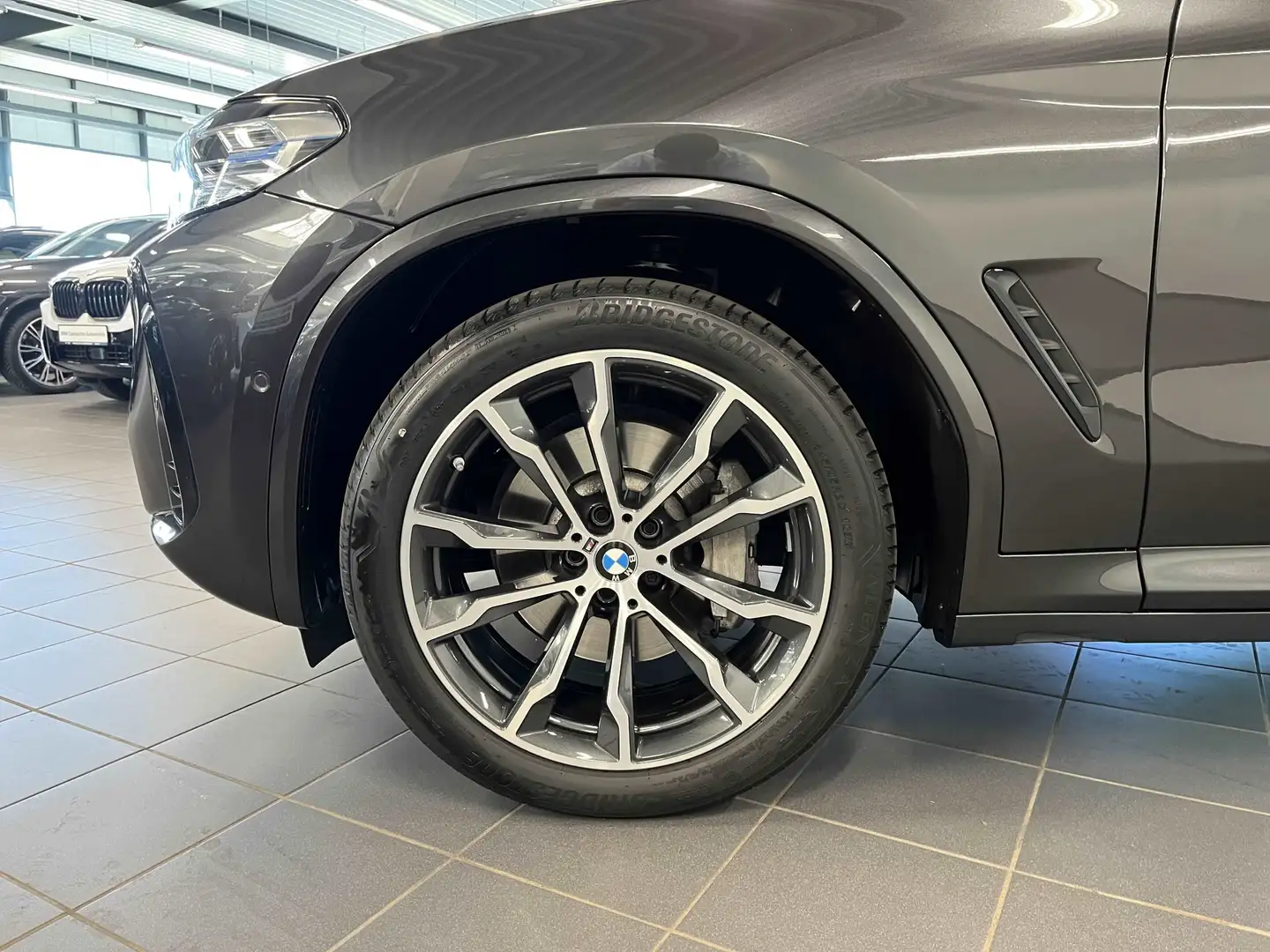 BMW X4 xDrive30d M Sport HUD PANO AHK RFK Grau - 2