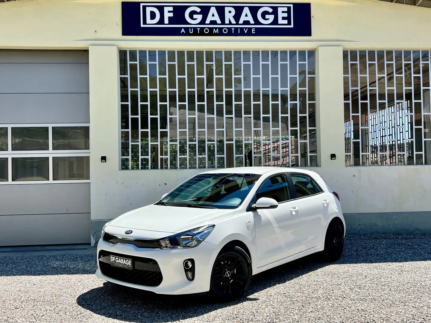 Kia Rio RIO 1.2 MPI ACTIVE 84CV Bianco - 1