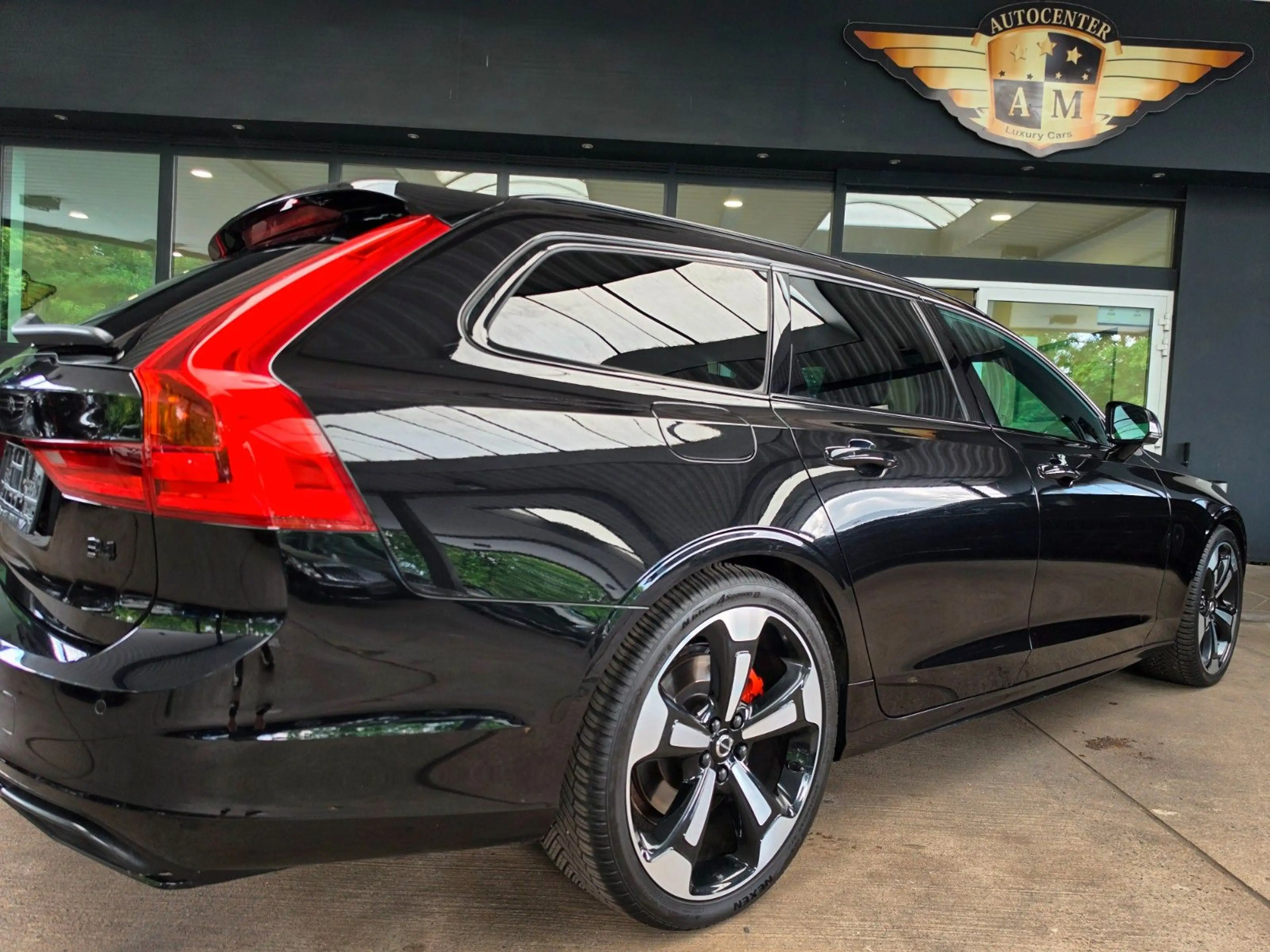 Volvo V90 Kombi R-Design AHK/Kamera/HarKar/21" — photo 14