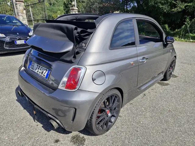 Abarth 500c view 2