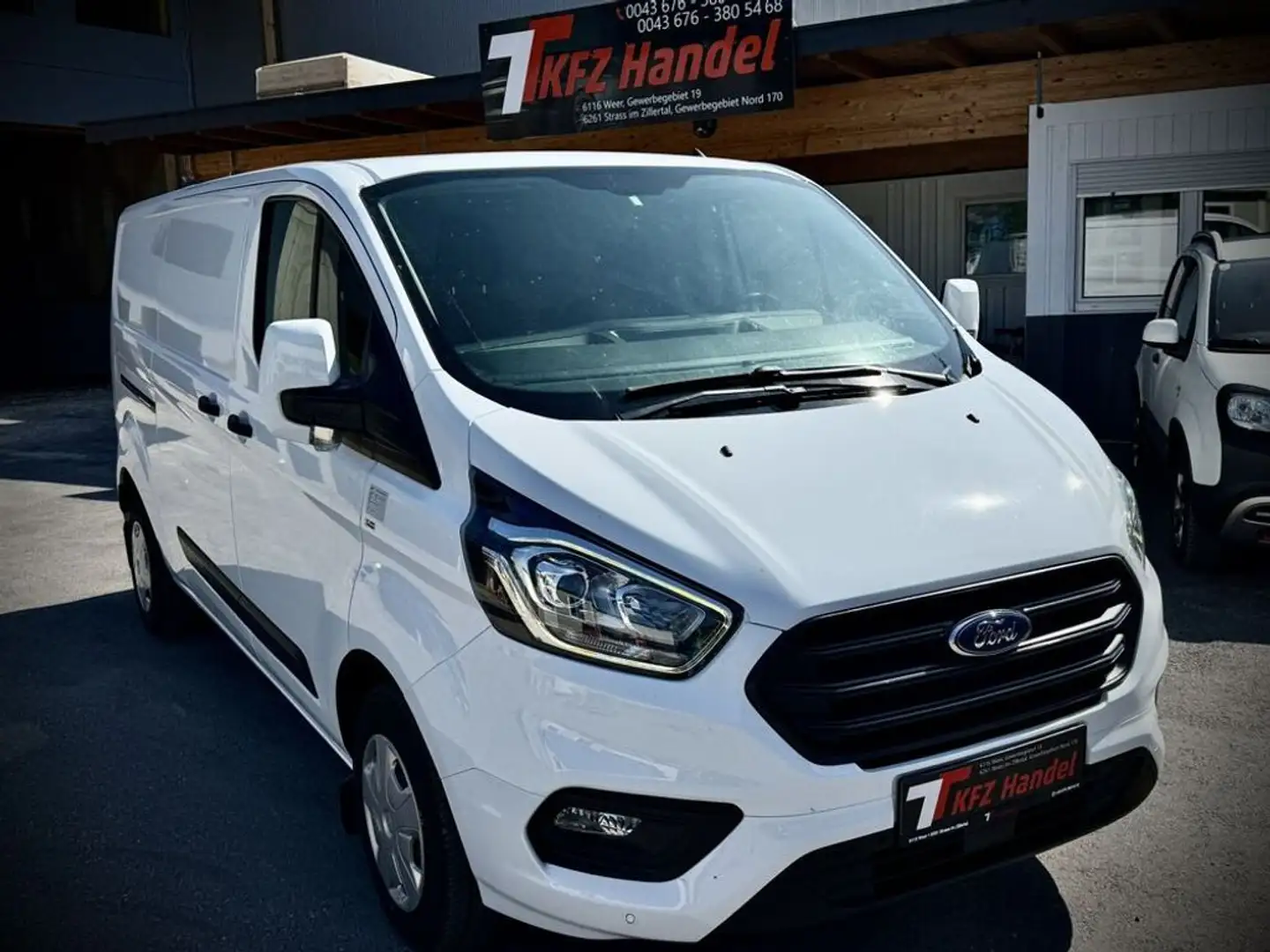 Ford Tourneo Custom Transit Custom 300 L2 Trend Weiß - 2