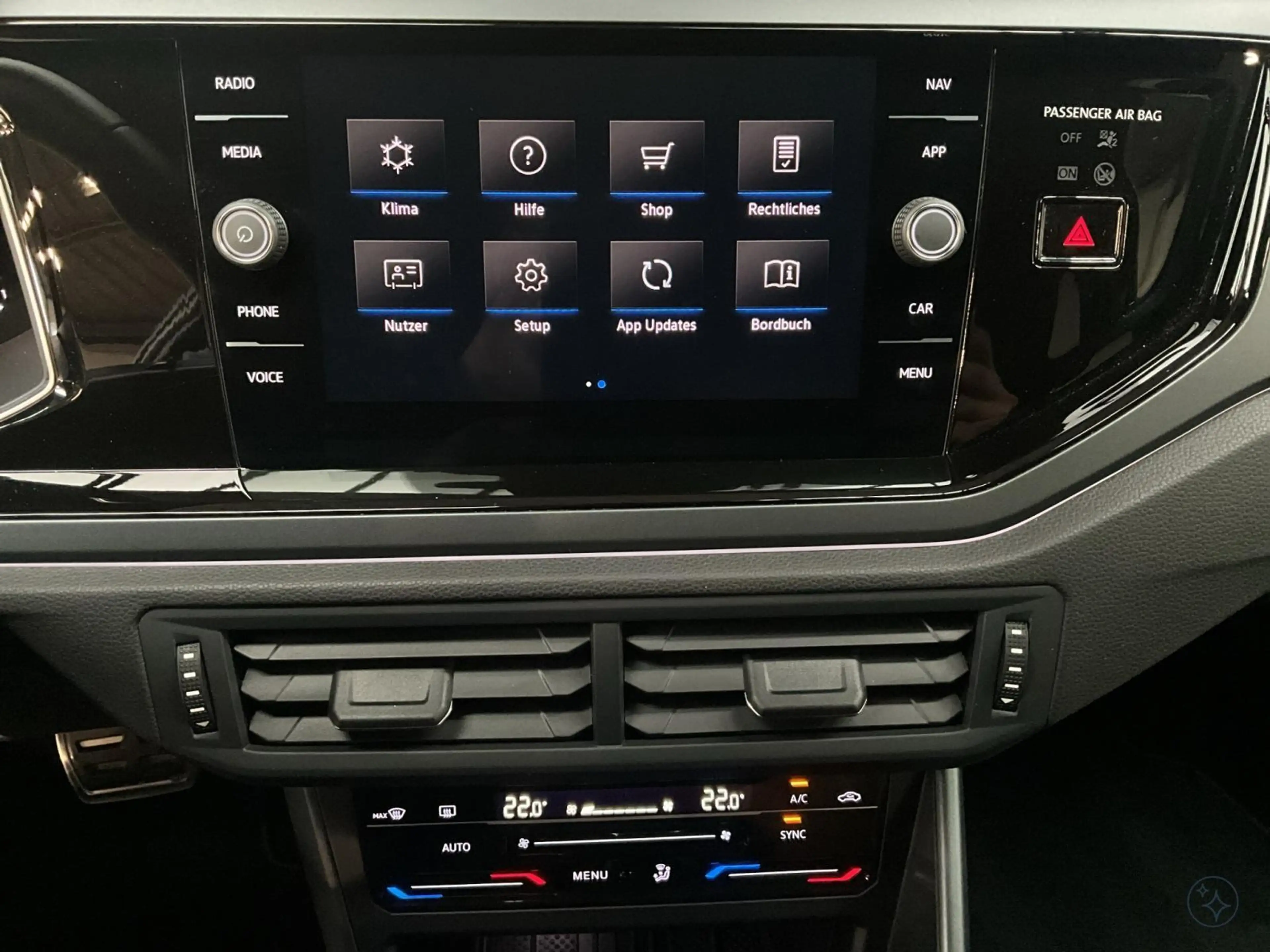 Volkswagen Polo R-Line+DSG+P.Assistance+P.Lumiere+DAB+Led — photo 18