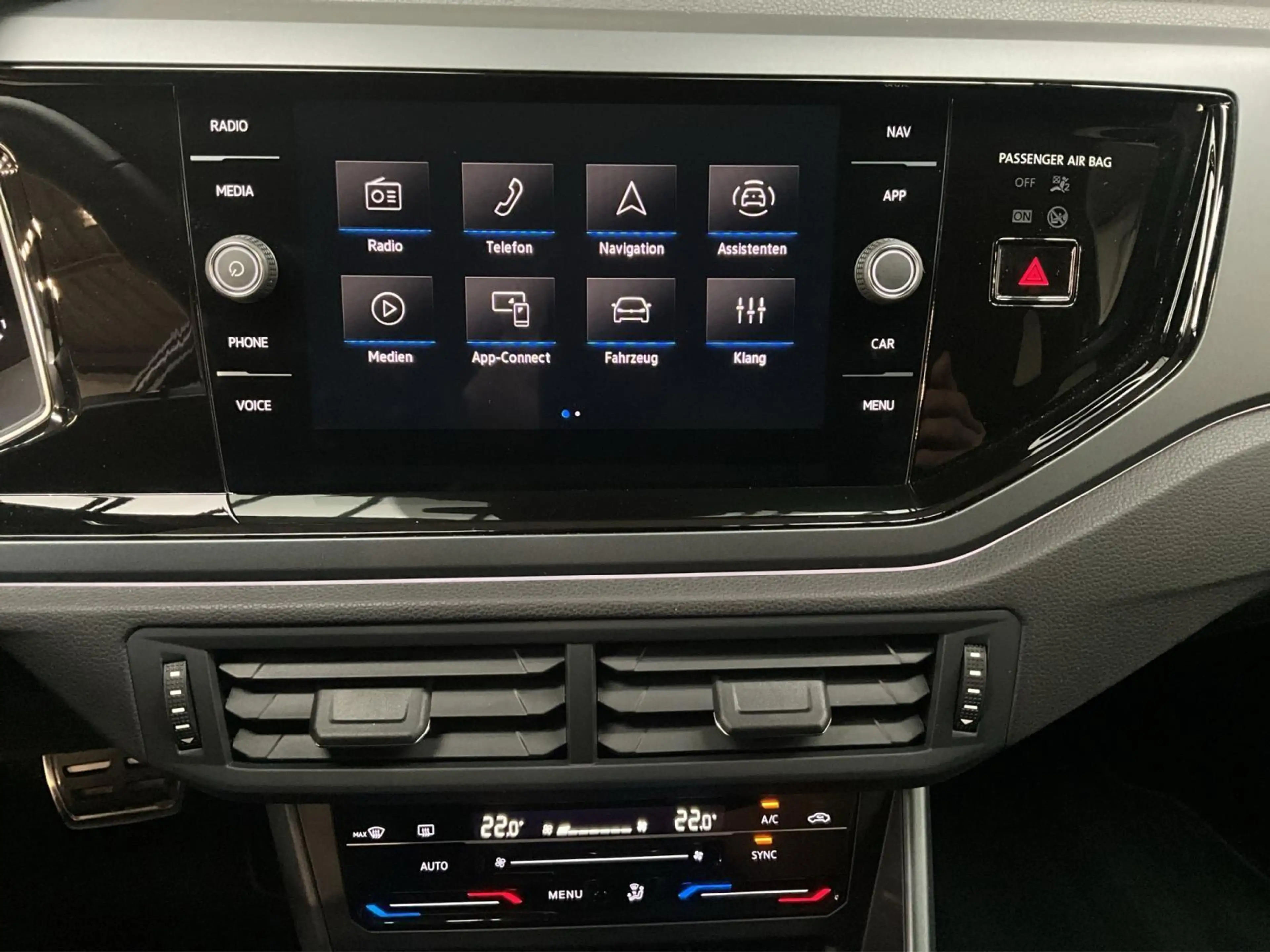 Volkswagen Polo R-Line+DSG+P.Assistance+P.Lumiere+DAB+Led — photo 13
