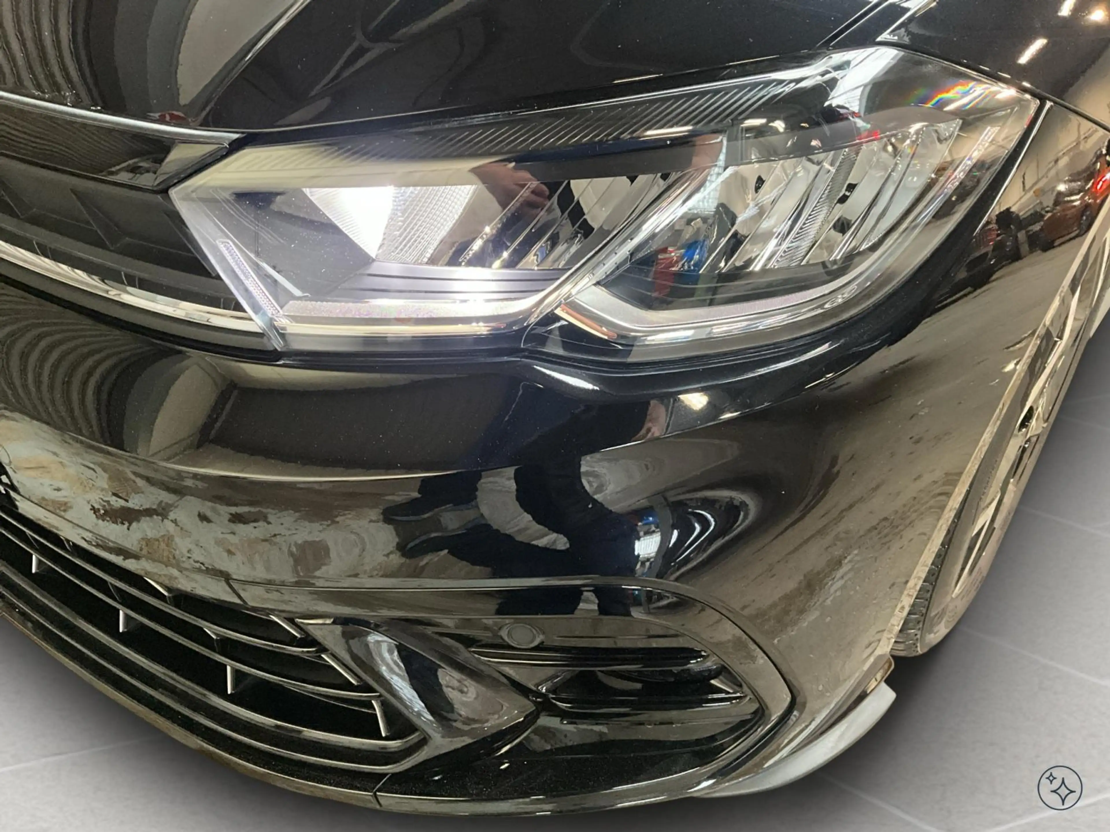 Volkswagen Polo R-Line+DSG+P.Assistance+P.Lumiere+DAB+Led — photo 17