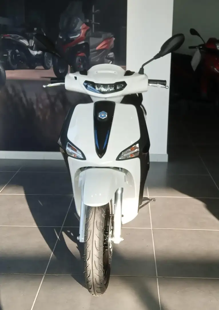 Piaggio Liberty 125 S Alb - 2