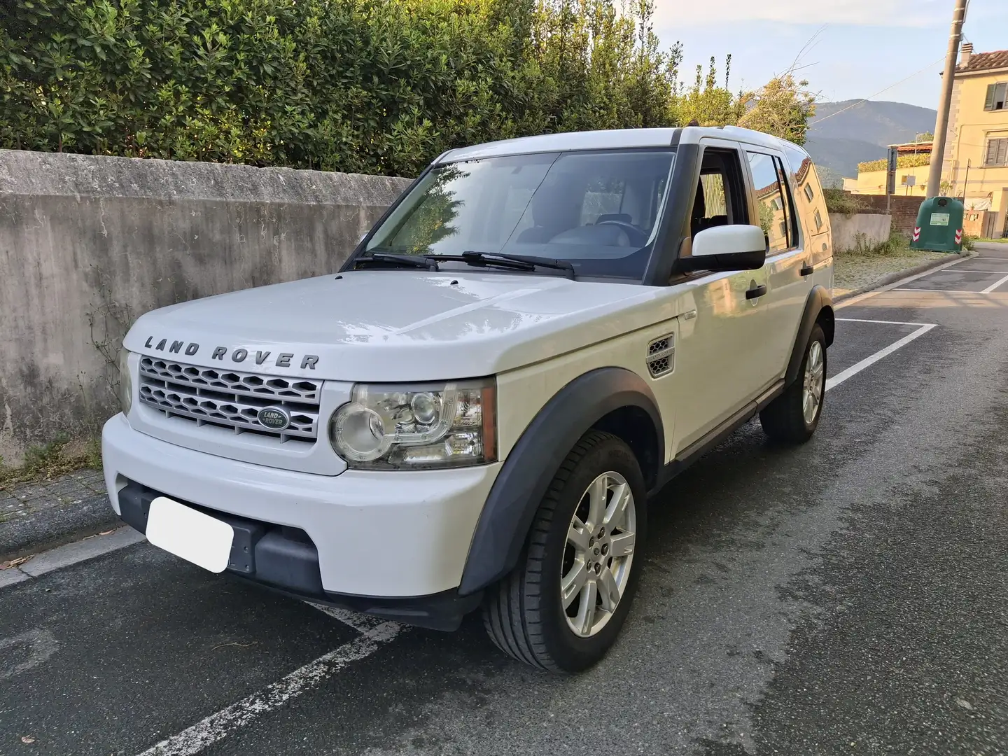 Land Rover Discovery Discovery 3.0 tdV6 HSE 210cv auto Blanco - 1