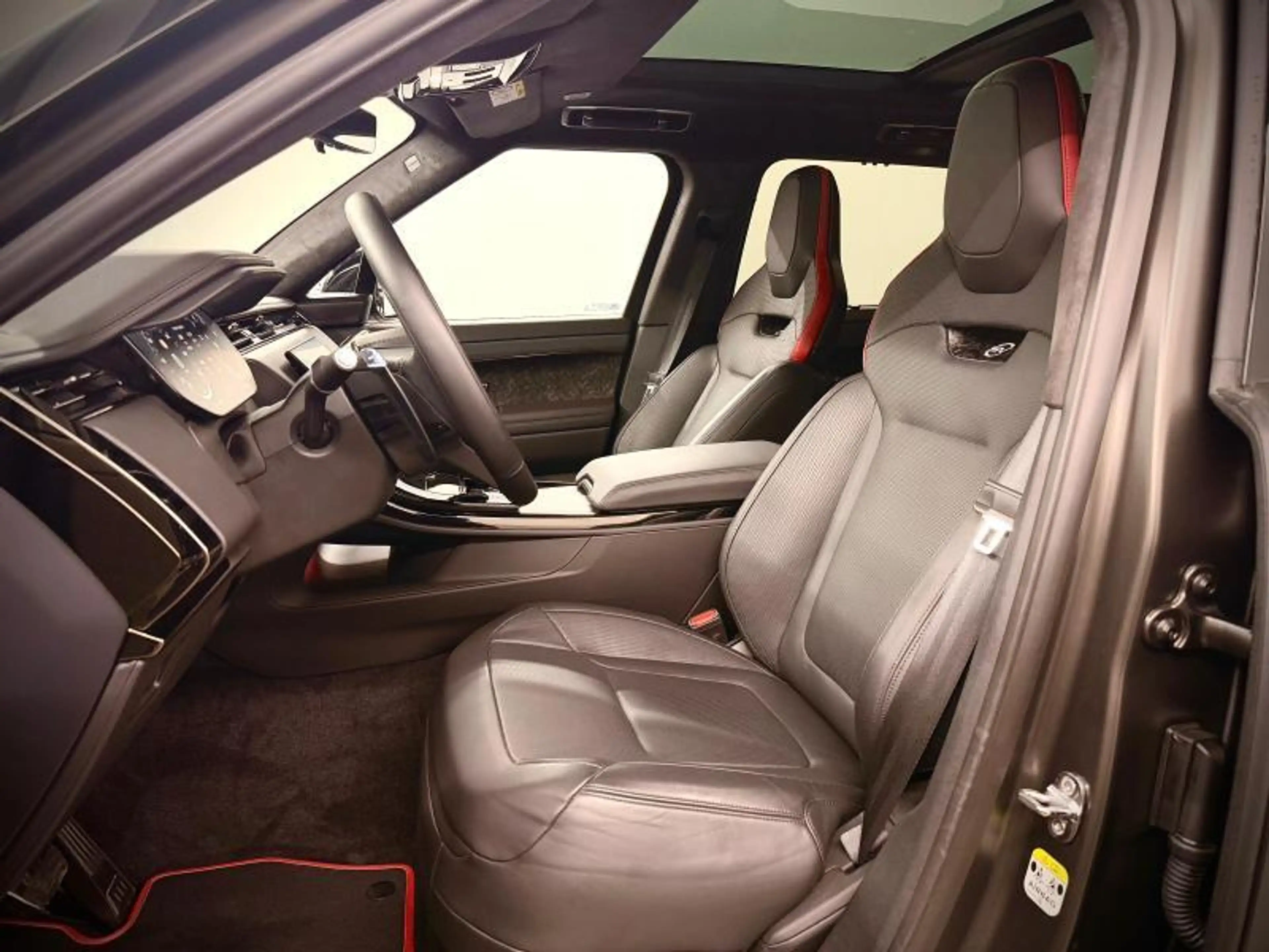 Land Rover Range Rover Sport P635 SV Celestial Theia Curation 25MY — photo 13