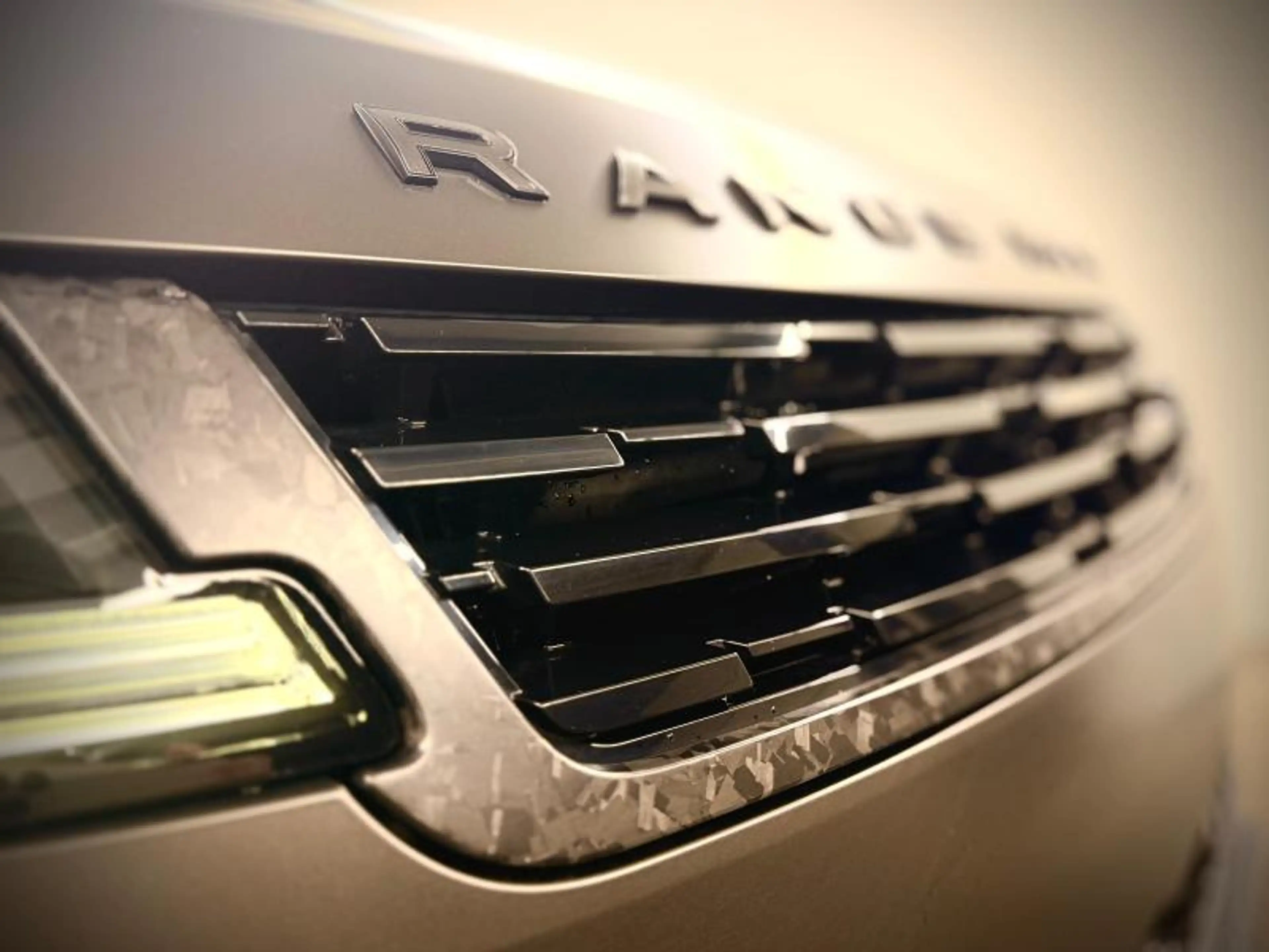 Land Rover Range Rover Sport P635 SV Celestial Theia Curation 25MY — photo 7