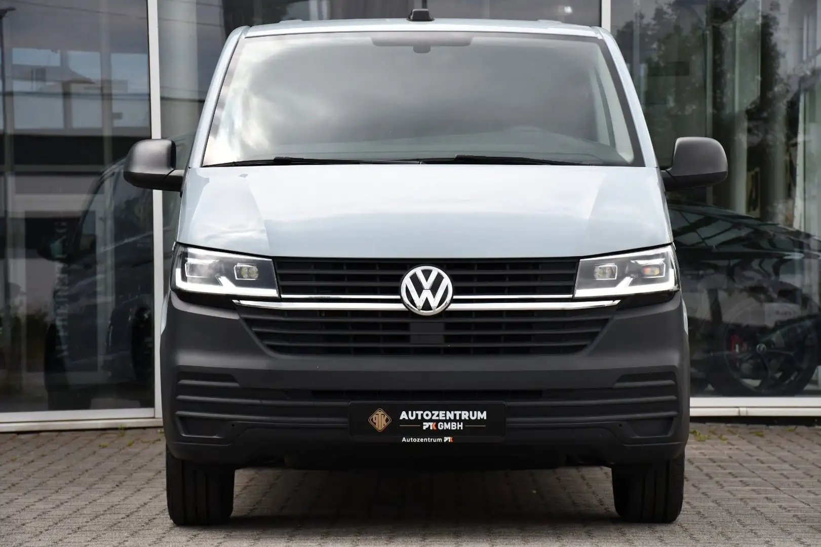 Volkswagen T6 Transporter 2.0 TDI DSG LED Standheizung Grau - 2