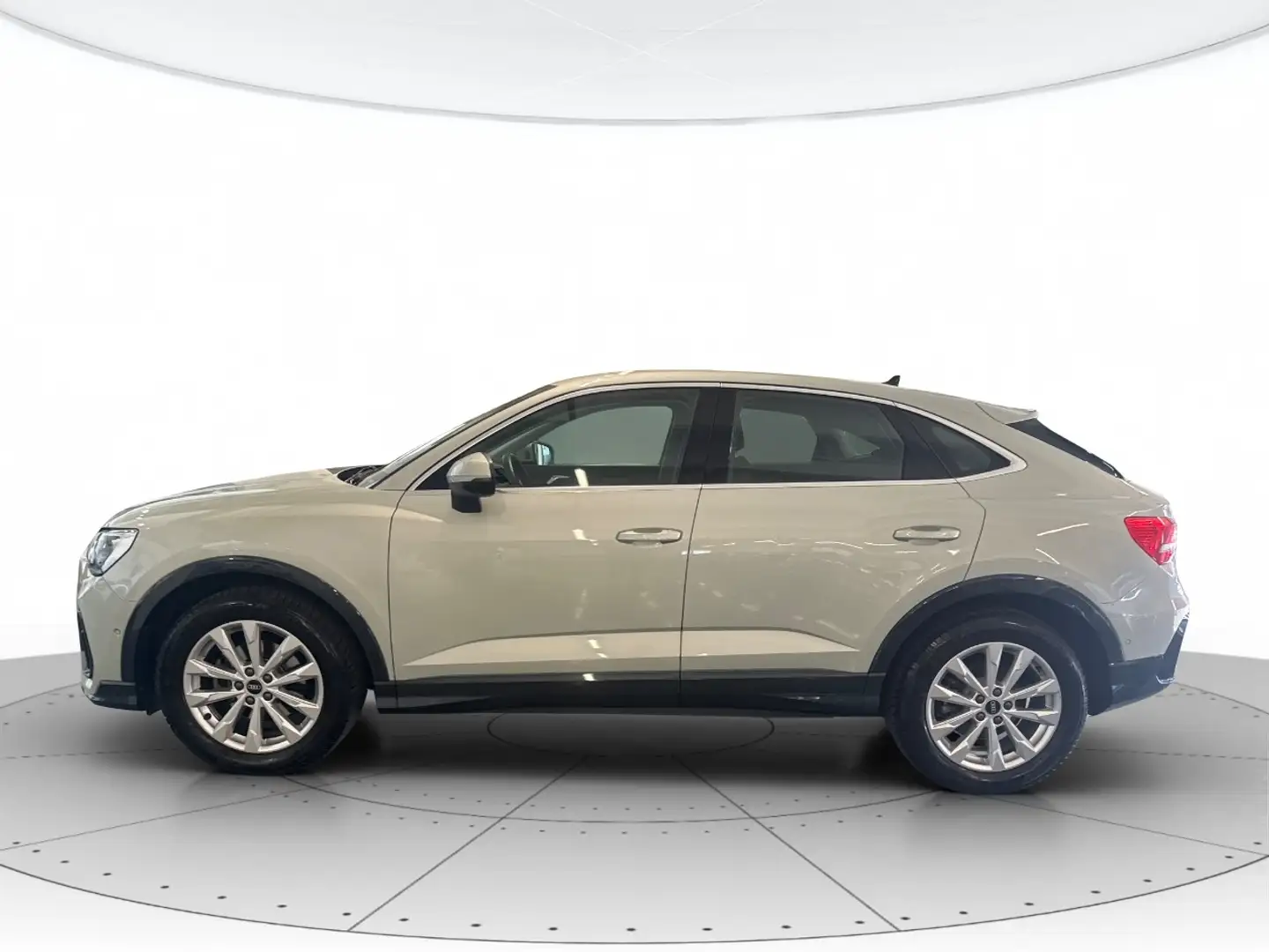 Audi Q3 Sportback 35 2.0 tdi s-tronic Argento - 2