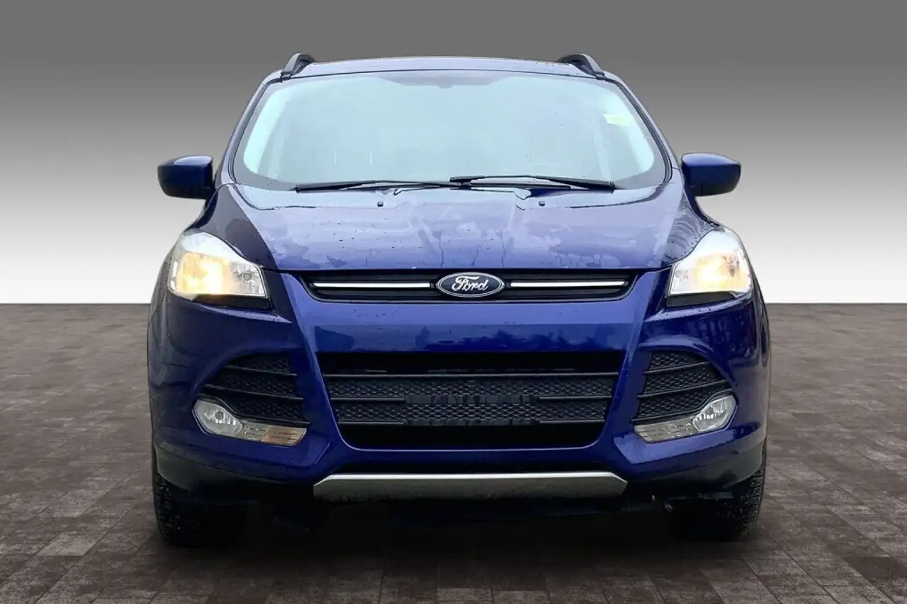 Ford Escape снимка Ford Escape