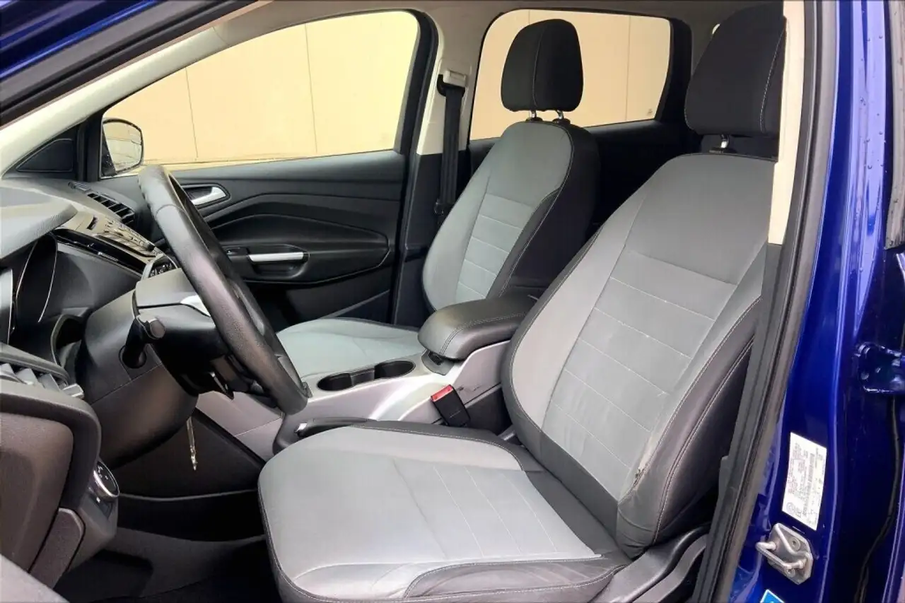 Ford Escape снимка Ford Escape