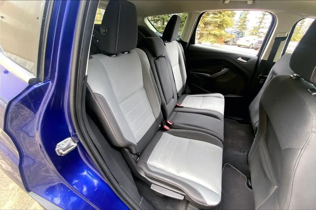Ford Escape снимка Ford Escape