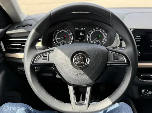 Skoda Scala view 12