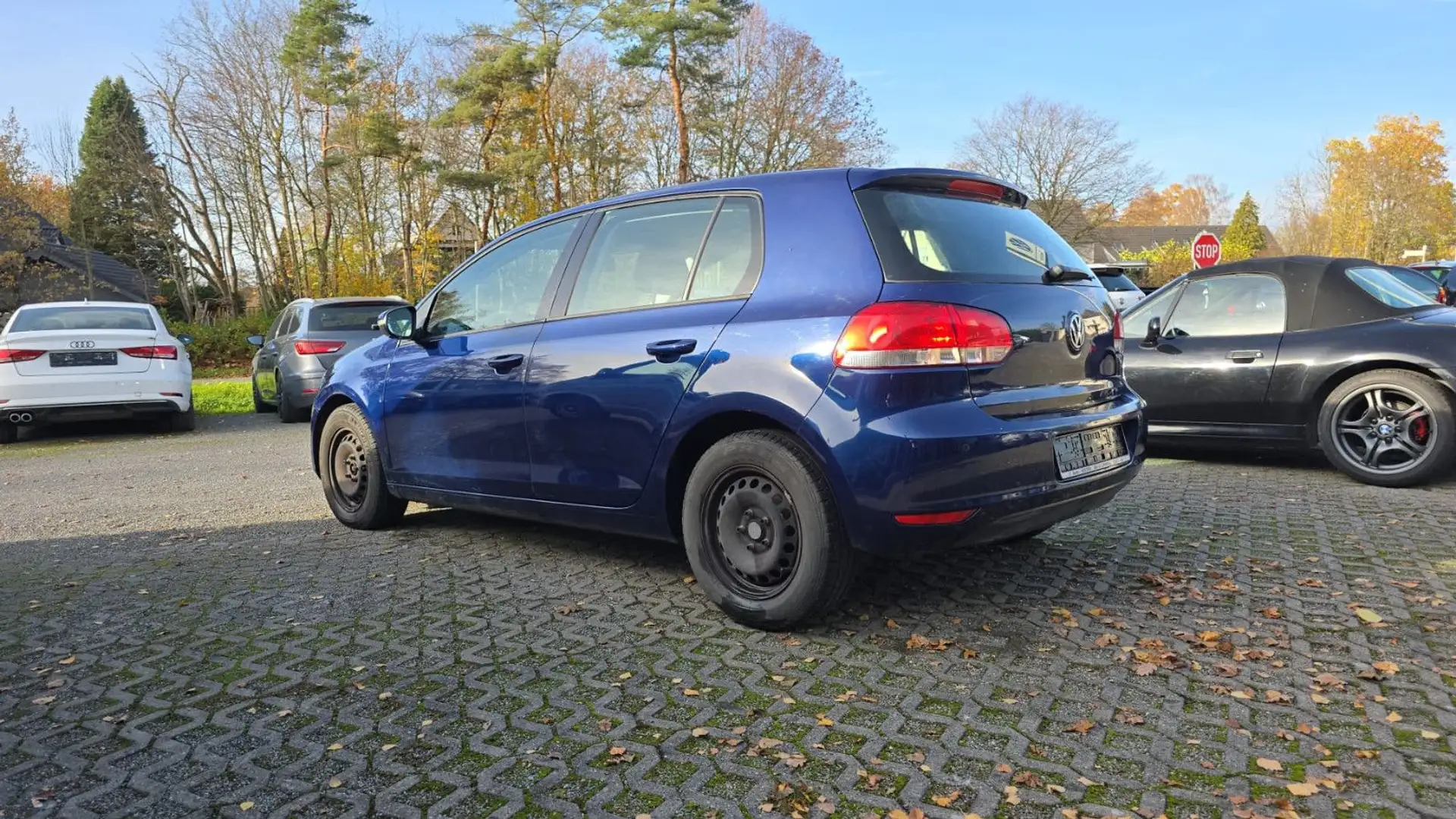 Volkswagen Golf VI Trendline Blau - 2