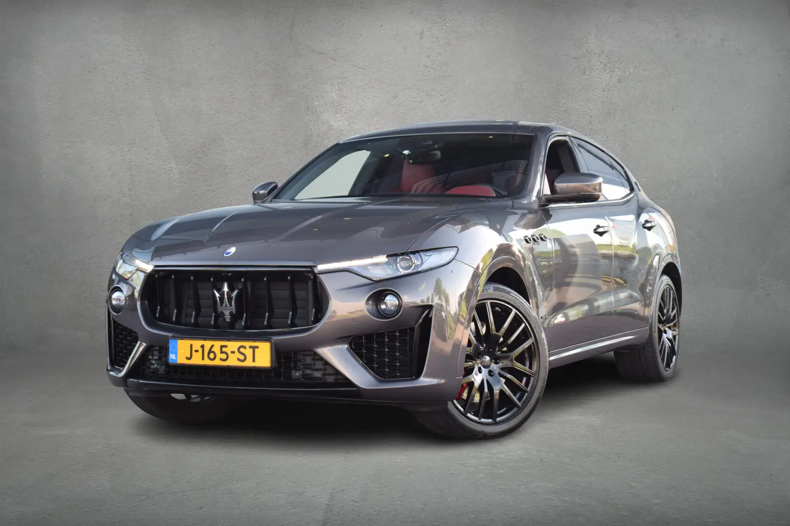 Maserati Levante 3.0 V6 S AWD GranLusso | Pano | H/K | Apple CarPla Grau - 2