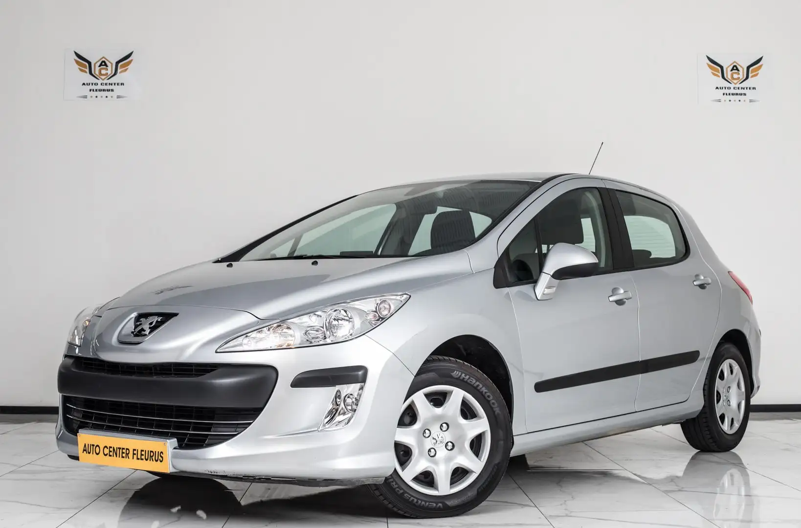 Peugeot 308 1.4i / 50.000km Argent - 1