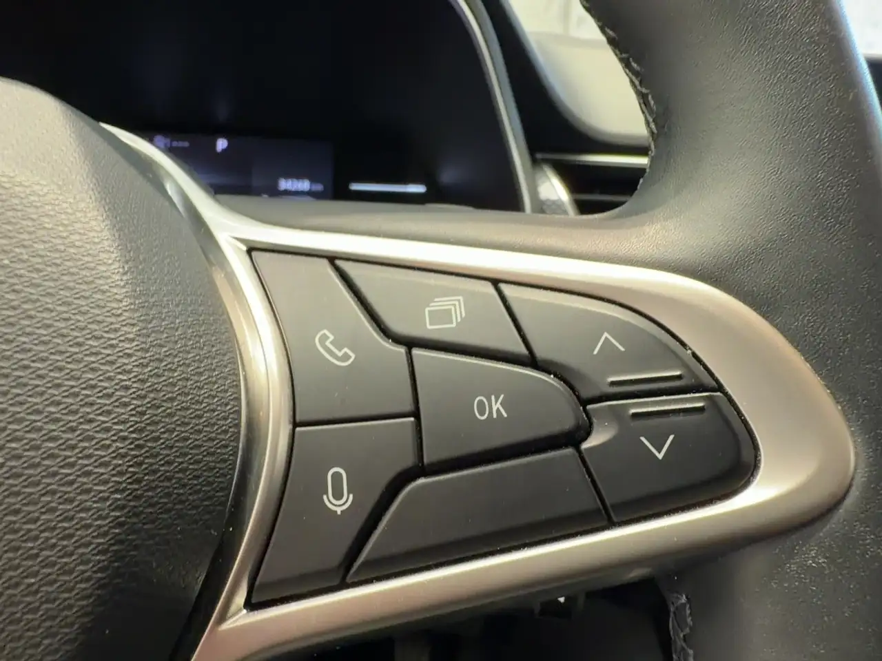 Renault Arkana 1.3 TCE 140 EVOLUTION, миниатюра 14