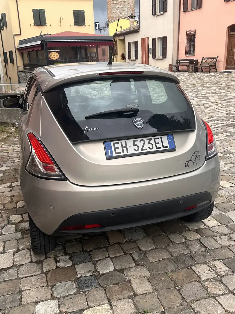Lancia Ypsilon 0.9 t.air Gold s&s 85cv dfn - 1