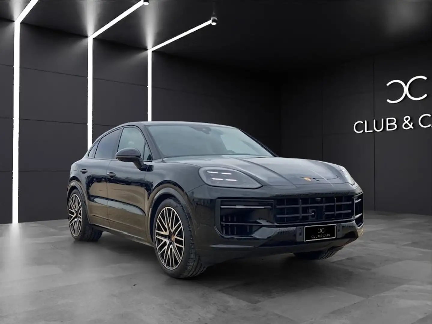 Porsche Cayenne Coupe 3.0 e-hybrid Black Edition C 22/SCARICHI Schwarz - 1