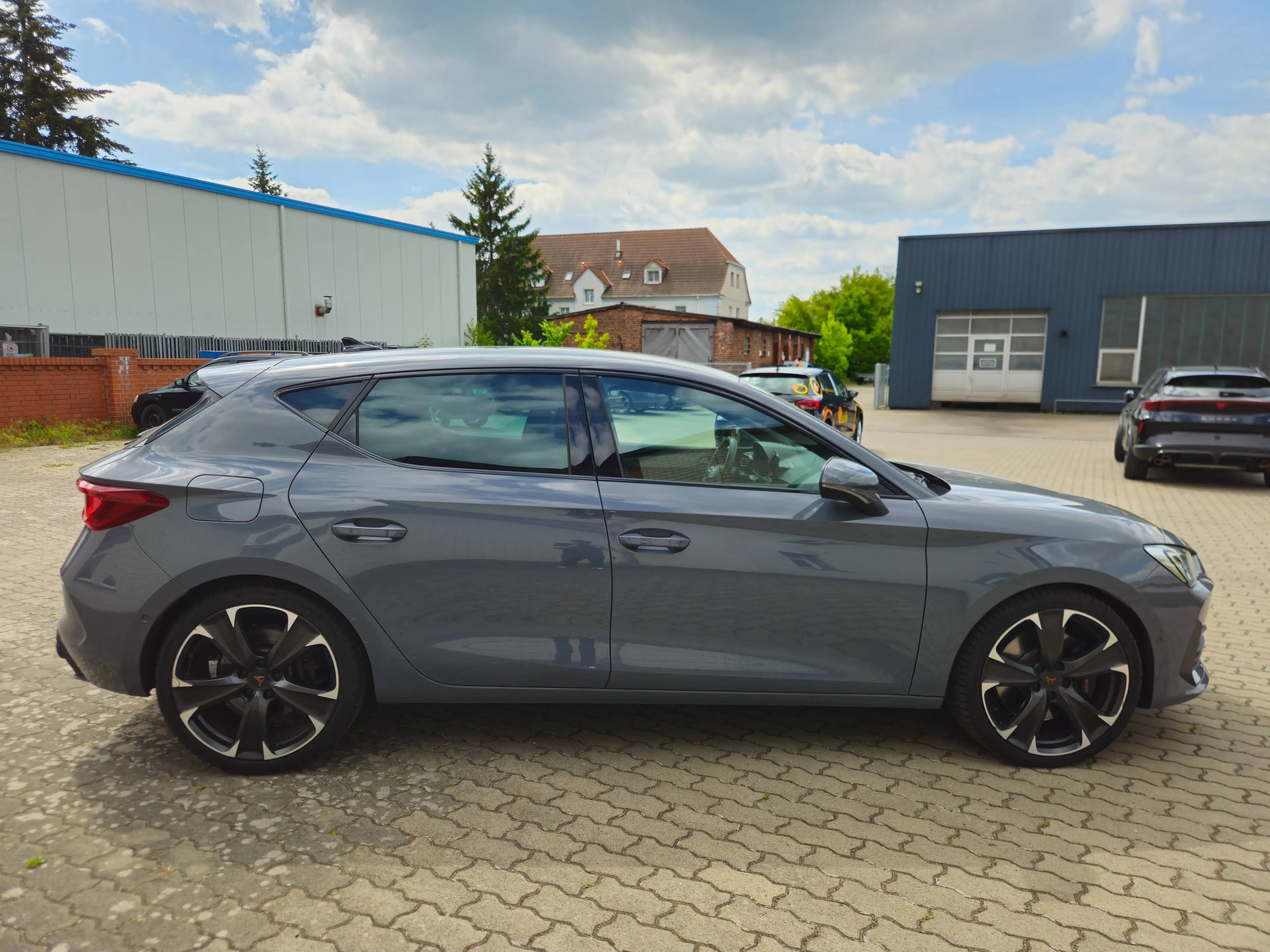 CUPRA Leon VZ Cup *Beats, Navi, Adaptives Fahrwerk*