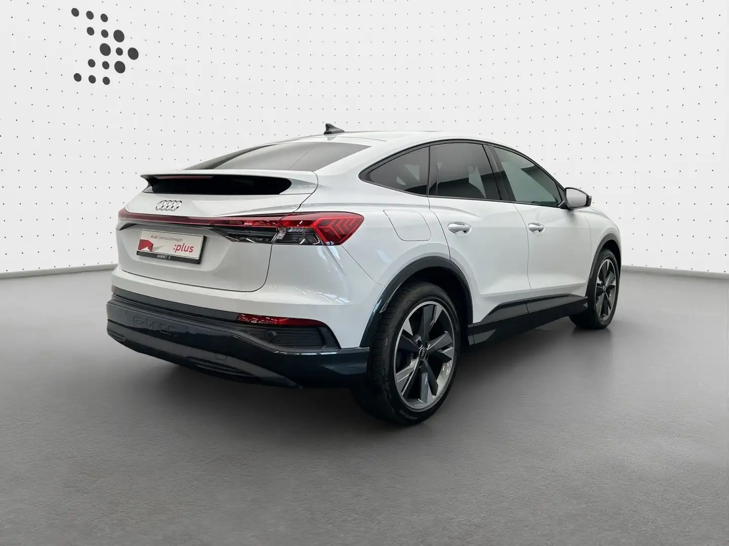 Audi Q4 e-tron 45*Navi*LED*Alu*AHK*PDC*Virt Weiß - 2