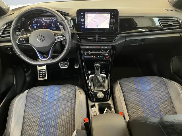 Volkswagen T-Roc view 8