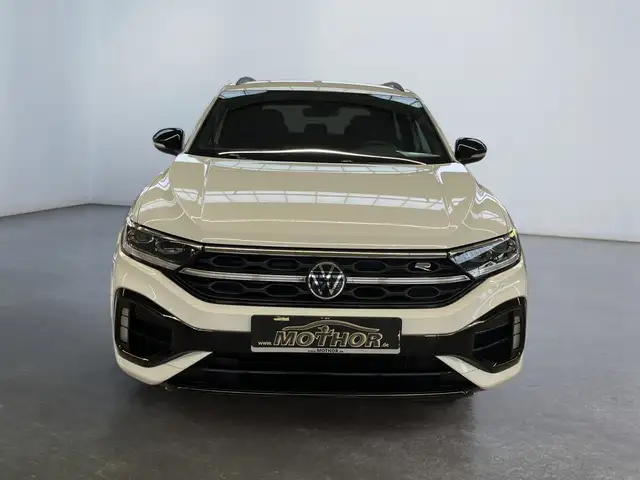 Volkswagen T-Roc view 6