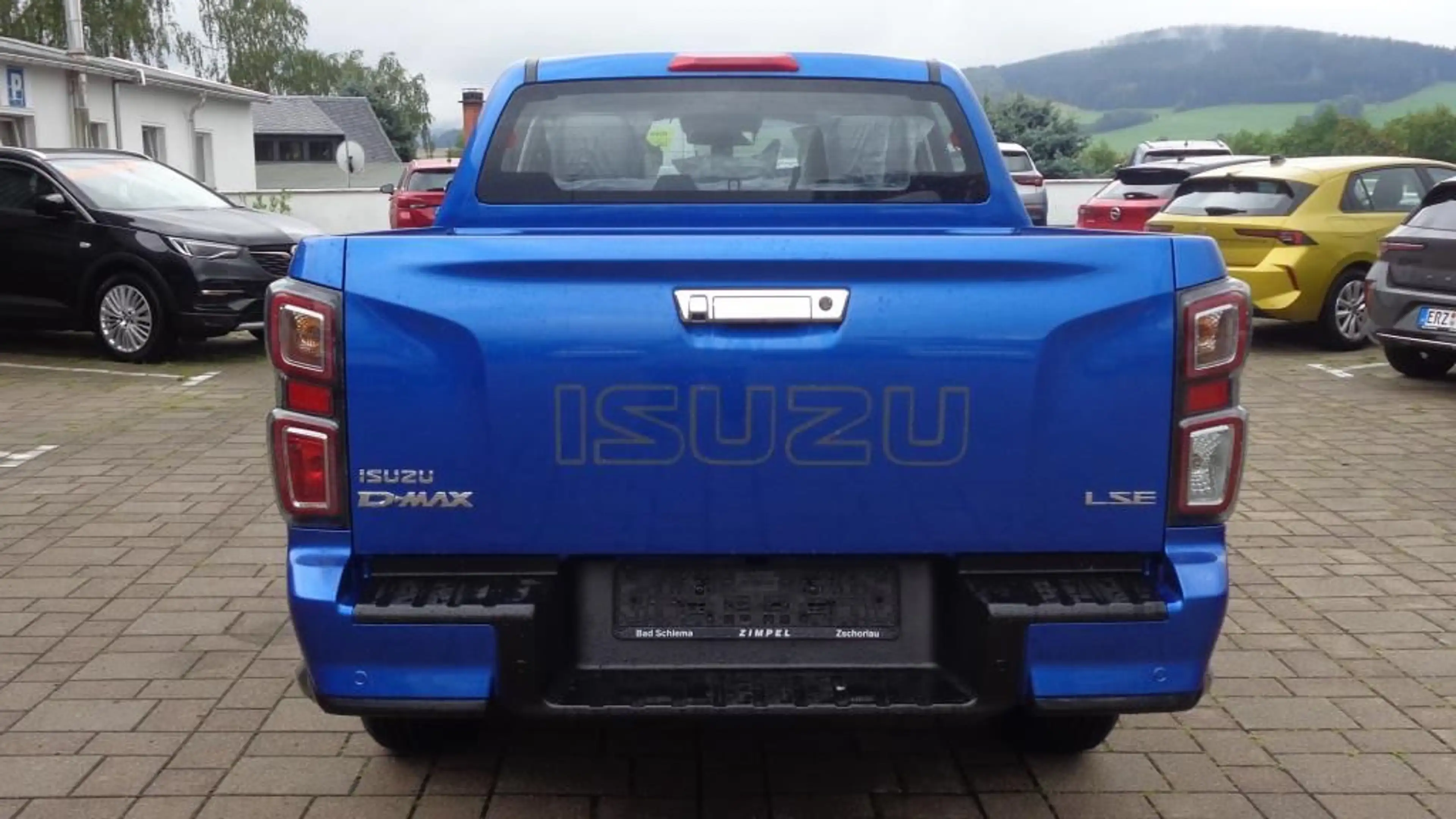 Isuzu D-Max Double Cab 4x4 LSE Klimaautomatik+LED+Kame — photo 6