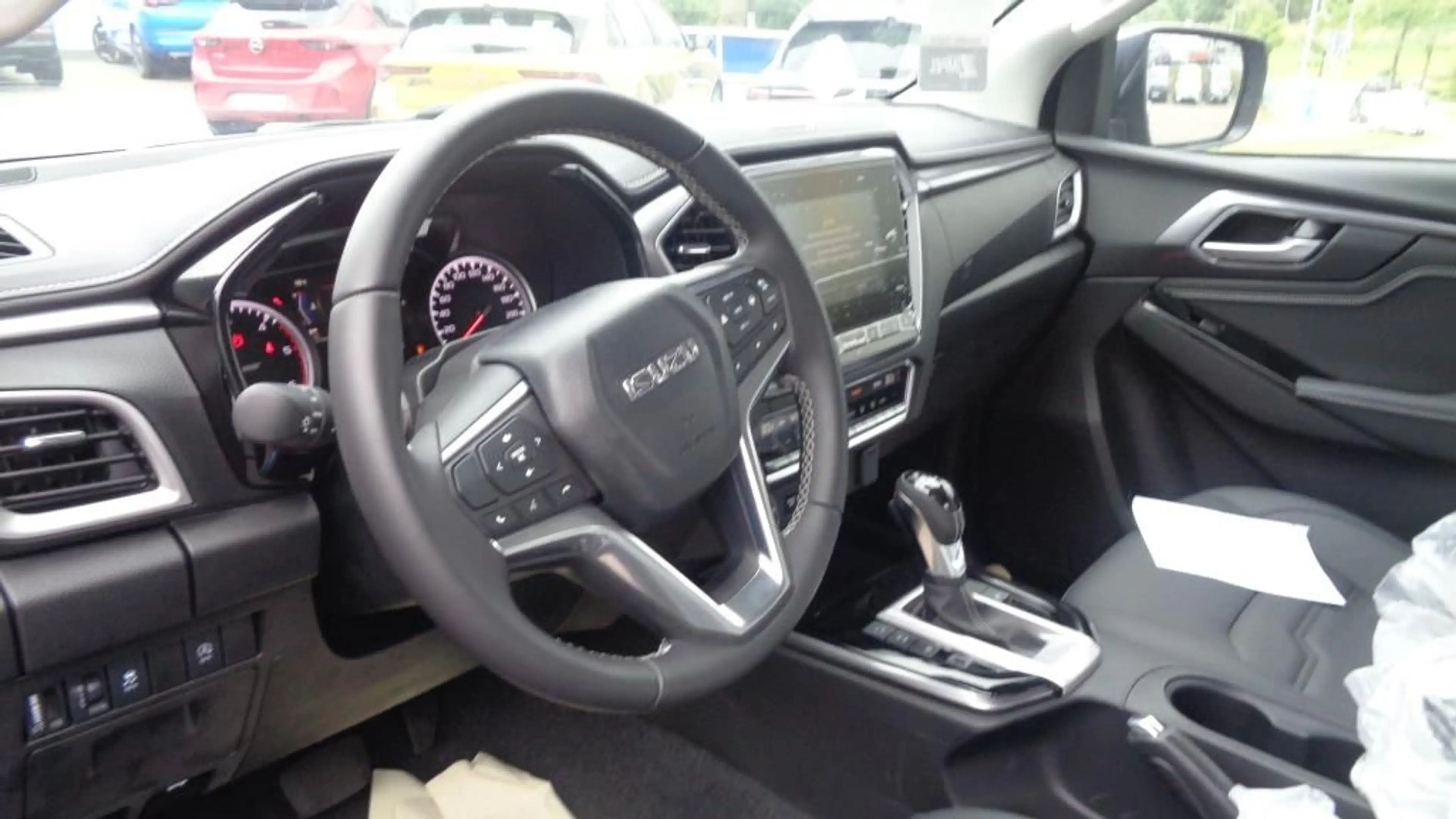 Isuzu D-Max Double Cab 4x4 LSE Klimaautomatik+LED+Kame — photo 9