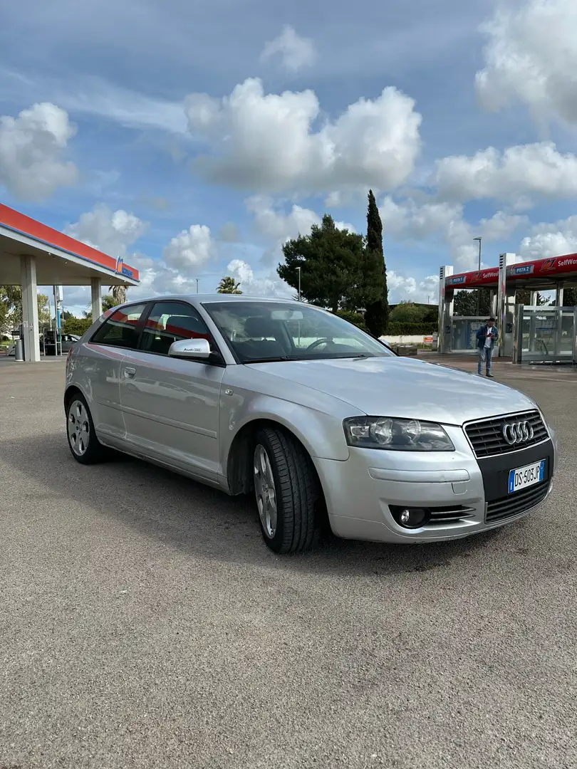 Audi A3 2.0 tdi Ambiente - 1