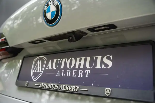 BMW X5 view 17