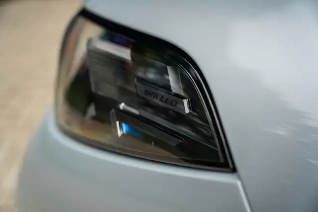 BMW X5 view 7