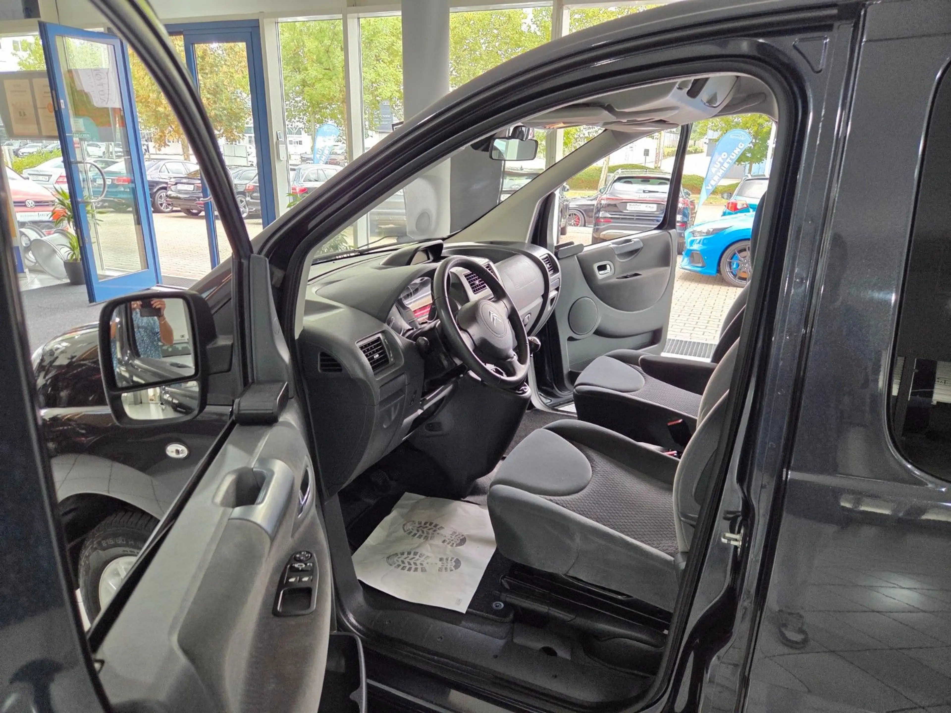 Citroen Jumpy L2 Multispace Exclusive ROLLSTUHLRAMPE — photo 8