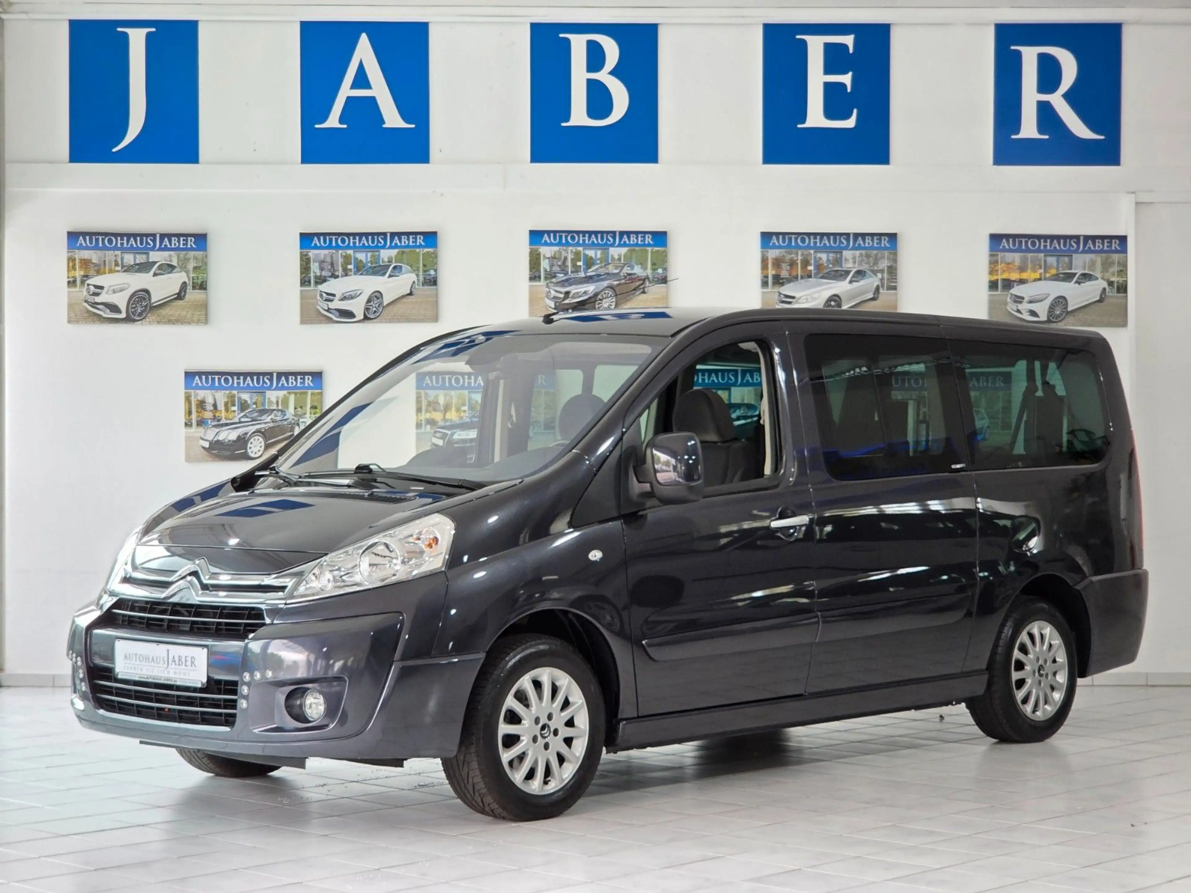 Citroen Jumpy L2 Multispace Exclusive ROLLSTUHLRAMPE