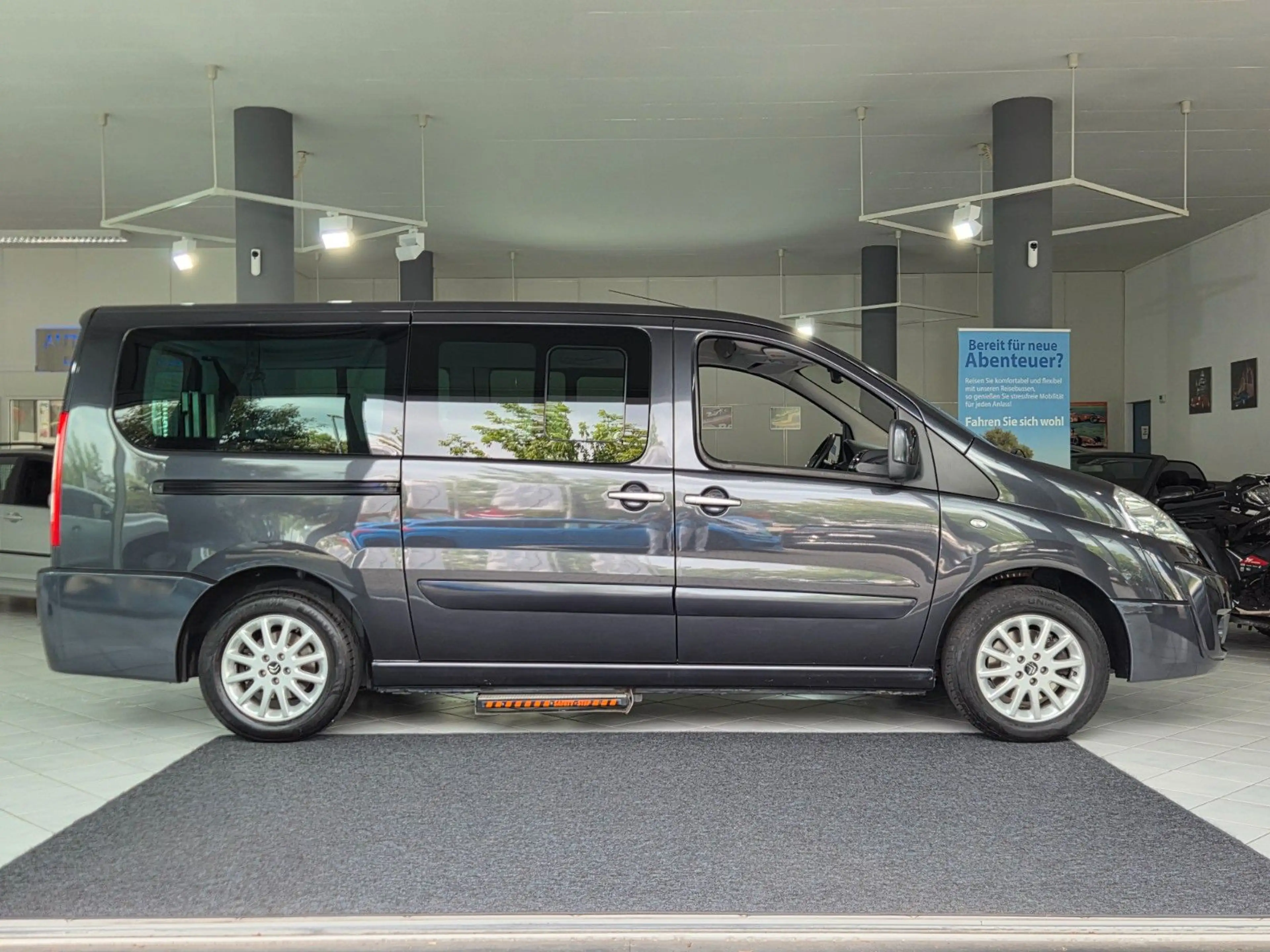 Citroen Jumpy L2 Multispace Exclusive ROLLSTUHLRAMPE — photo 4