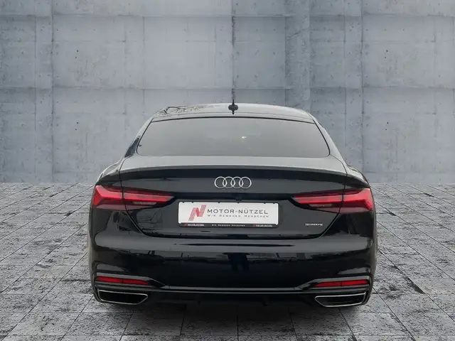 Audi A5 view 5