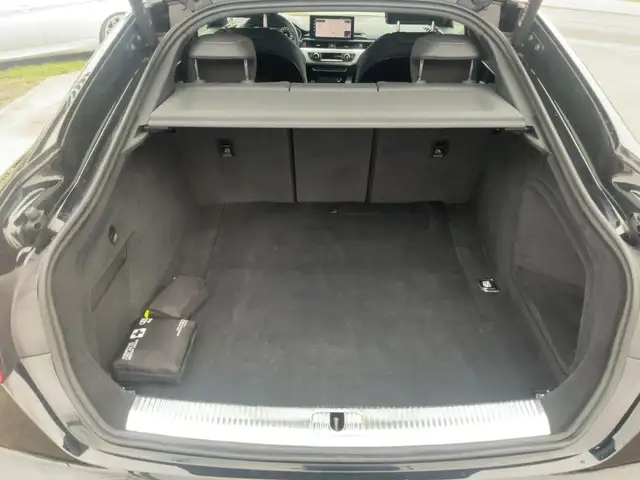 Audi A5 view 14