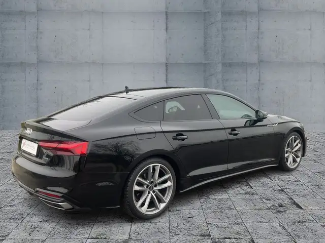 Audi A5 view 6