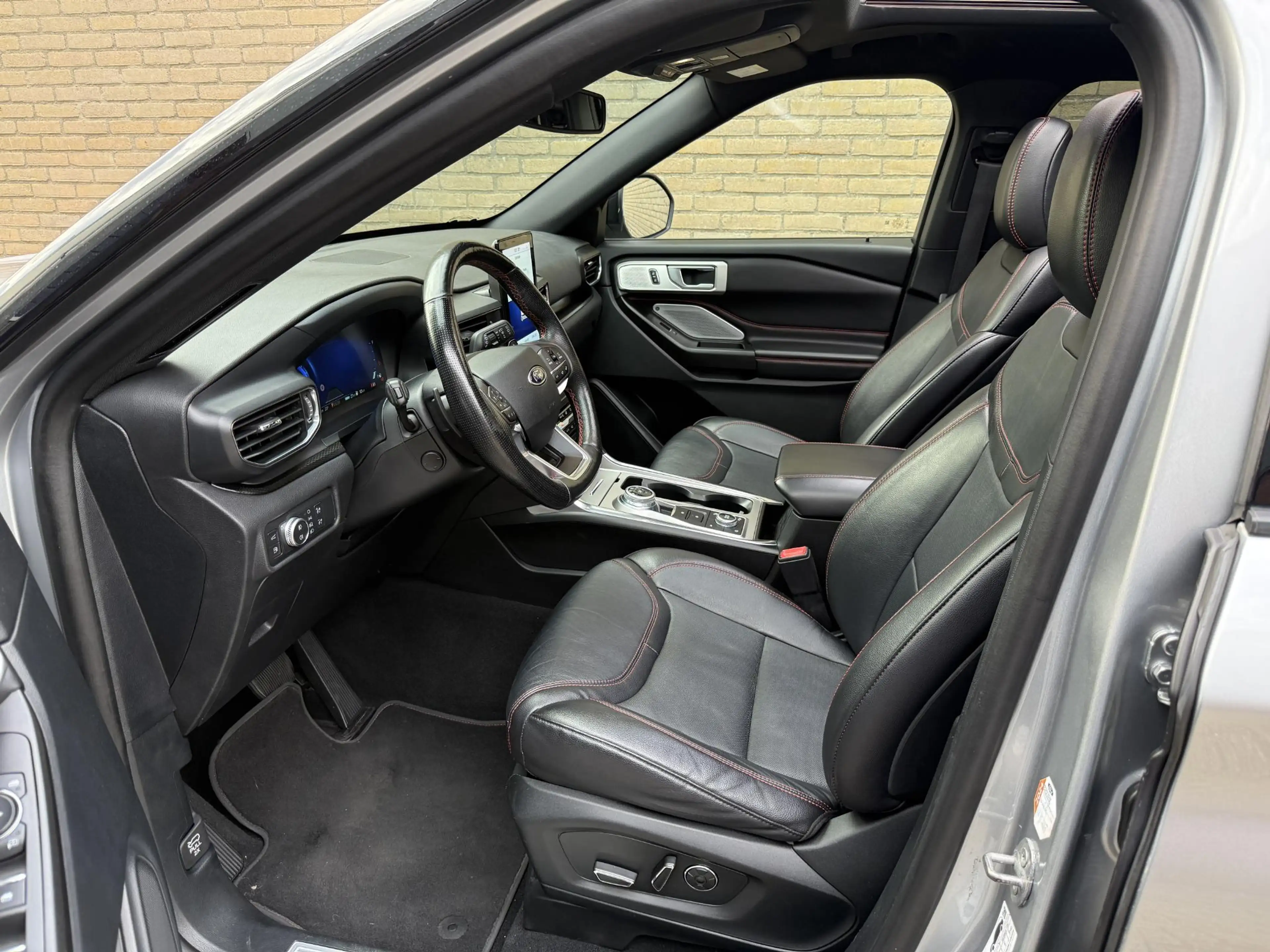 Ford Explorer 3.0 V6 EcoBoost PHEV ST-Line | 7-persoons | Trekha — photo 20